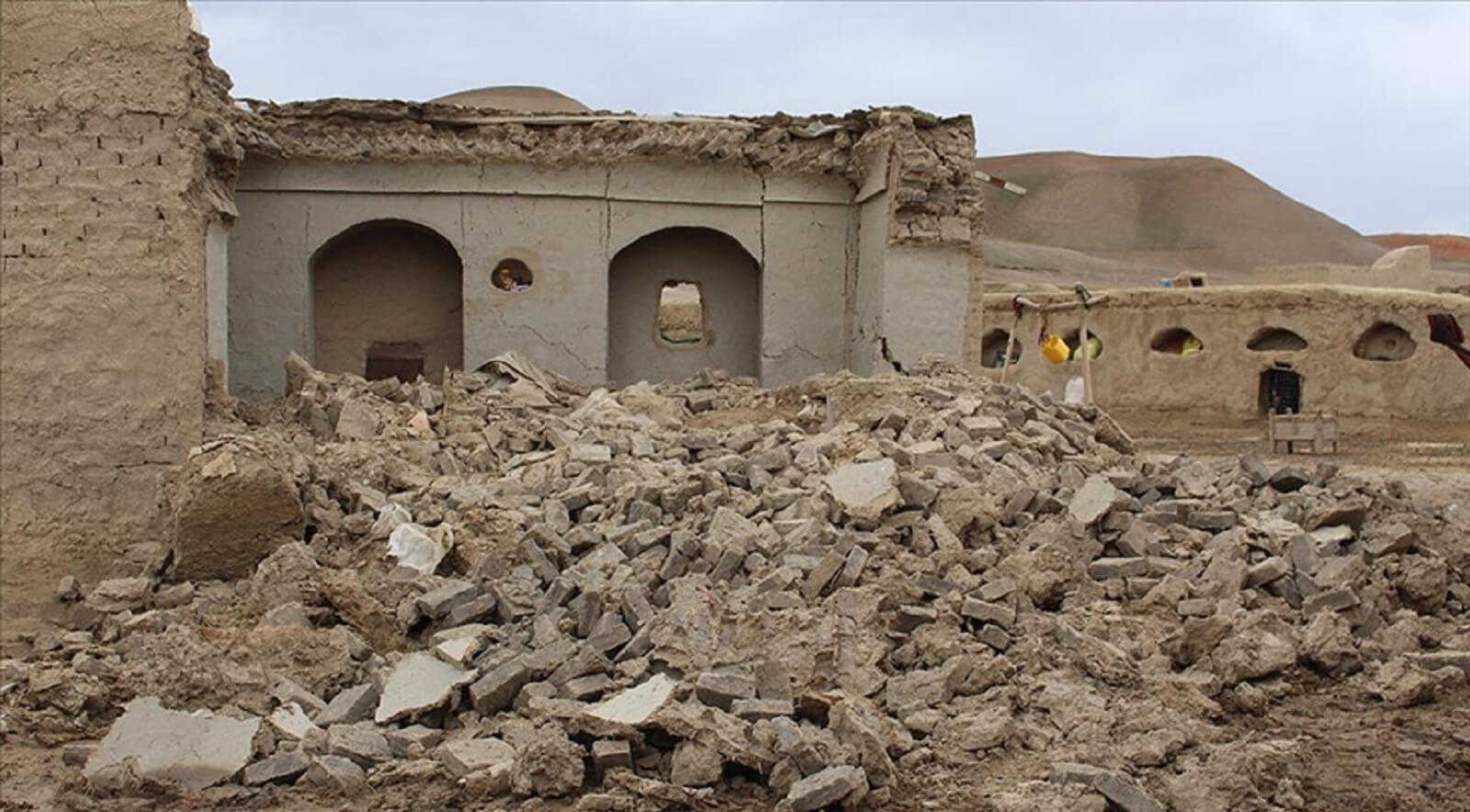 Afganistanda Deprem mi Oldu