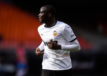 Trabzonspor’dan Stoper Operasyonu