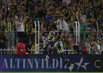 Zorlu Maçta Kazanan Fenerbahçe: 4-2