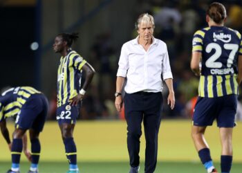 Sivas ve Fenerbahçe’nin Play-Off Yolu Belirlendi!