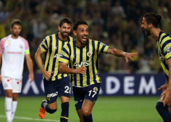 Fenerbahçe Avrupa Ligi Gruplarında: 4-1