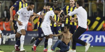 Olaylı Maçın Galibi Beşiktaş Oldu: 3-2