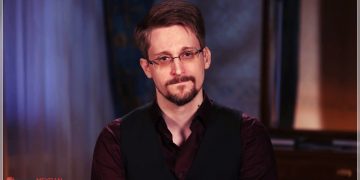 CIA’in Eski Ajanı Edward Snowden Rusya Vatandaşı Oldu!