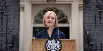 İngiltere’nin Yeni Başbakanı Liz Truss Göreve Başladı!