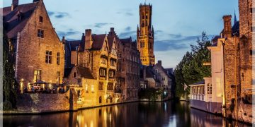 Hollandalı Zengin, Mal Varlığını Brugge’e Bağışladı!