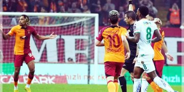 Galatasaray 9 Kişi, Alanya Puanı Aldı: 2-2