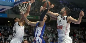 Anadolu Efes, Real Madrid Deplasmanında da Kayıp