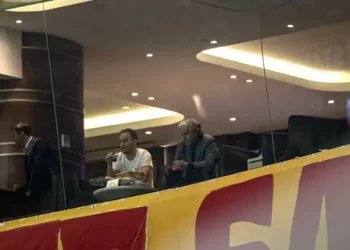 Jorge Jesus, Galatasaray derbisini NEF Stadyumu’nda izledi 