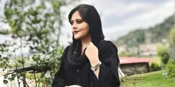 İran’daki Mahsa Amini protestolarına katılan bir göstericiye idam cezası verildi