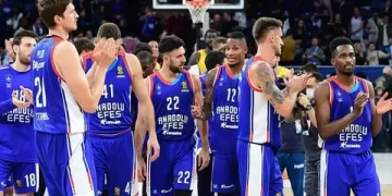 Turkish Airlines EuroLeague Olimpia Milano- 51 Anadolu Efes- 80