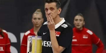 A Milli Kadın Voleybol Takımında Başantrenör Giovanni Guidetti dönemi sona erdi!