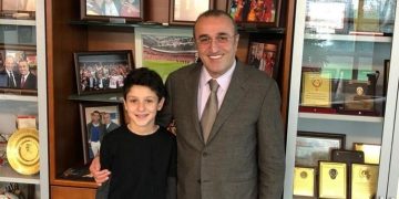 Abdurrahim Albayrak’ın 15 yaşındaki torunu, AVM’nin 4. katından düşerek hayatını kaybetti