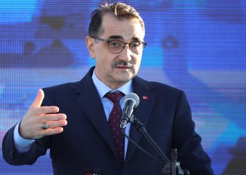 Bakan Dönmez Türkiye’nin yeni enerji stratejisini açıkladı