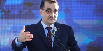 Bakan Dönmez Türkiye’nin yeni enerji stratejisini açıkladı