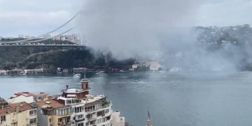 Beykoz’da yangın! Boğaz Köprüsü duman altında kaldı