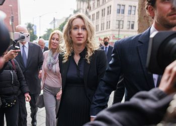 Theranos’un kurucusu Elizabeth Holmes’a 11 yıl hapis cezası