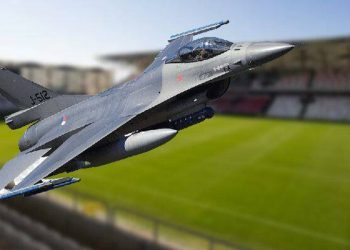 Polonya Dünya Kupası’na F16’larla gitti