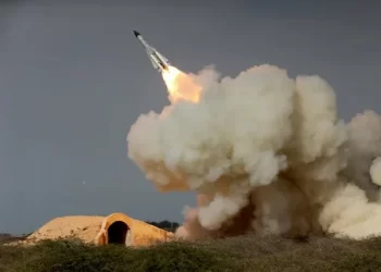 Kuzey Kore’den arka arkaya füze denemesi