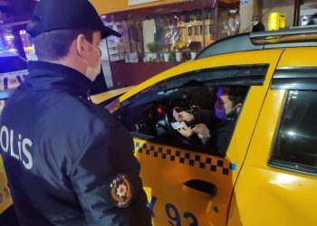 ‘Huzur İstanbul’ denetiminde 1.3 kilogram uyuşturucu ele geçirildi