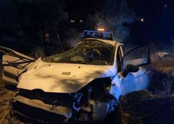 İzmir’de çocuk sürücünün kullandığı araç takla attı