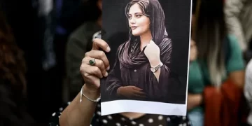 İran’da 3 kişiye daha idam cezası verildi