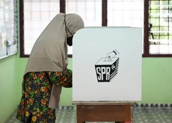 Malezya’da seçim işlemi sona erdi