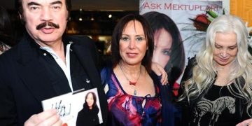 Ünlü söz yazarı ve besteci Hülya Şenkul vefat etti
