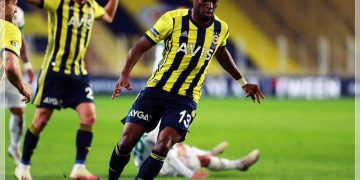 Enner Valencia Fenerbahçe’yle Uzatıyor!