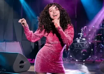 2022 Dünya Kupası töreninde Zeynep Bastık sahne alacak