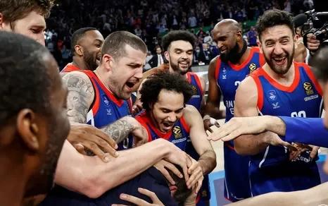 Anadolu Efes Olympiacos Habermeydan e1669984465344