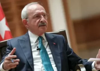 AK Parti’nin başörtüsü teklifi ile ilgili konuşan Kılıçdaroğlu: Bizim yasal önerimize ters düşmüyorsa altına imza atarız
