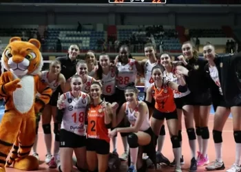 CEV Şampiyonlar Ligi Maritza Plovdiv 0-3 Eczacıbaşı Dynavit