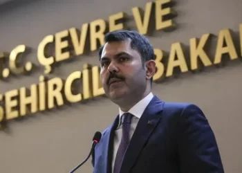 Çevre Bakanı Kurum: Poşet fiyatları 2023 yılında da 25 kuruş olacak