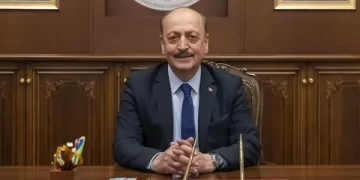 EYT düzenlemesi ile ilgili  Siyasilerden ve İş dünyasından açıklamalar