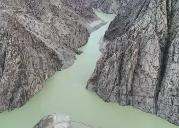 Artvin’deki Yusufeli Barajında su seviyesi yükselmeye devam ediyor