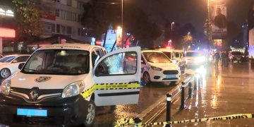 Bağdat Caddesi’nde korkunç kaza! Hız yapan aracın çarptığı yaya yaşamını yitirdi