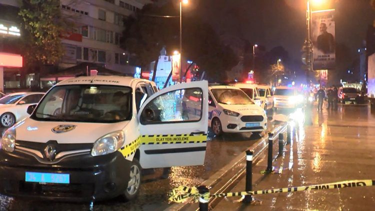 bagdat caddesinde otomobilin carptigi yaya hayatini kaybetti habermeydan