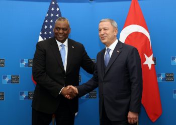 Milli Savunma Bakanı Akar, ABD’li mevkidaşıyla görüştü