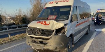 Büyükçekmece’de servis aracının çarptığı genç kız yaşamını yitirdi