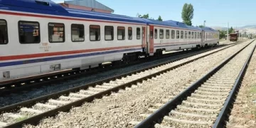 2023’te ulaştırma yatırımlarının yüzde 64’ü demir yoluna