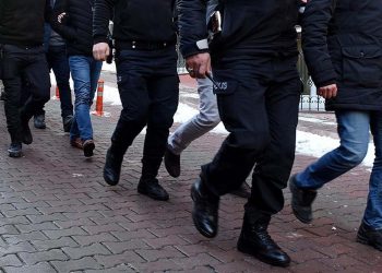 İstanbul merkezli 8 ilde FETÖ operasyonu