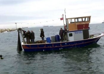 Marmara açıklarında ‘hayalet ağ’ temizliği