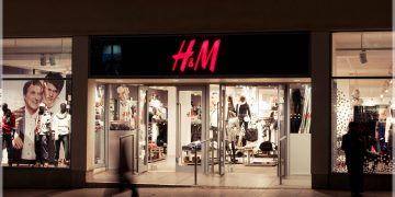 İsveç’in Tekstil Devi H&M, 1500 İşçiyi Çıkarma Kararı Aldı!