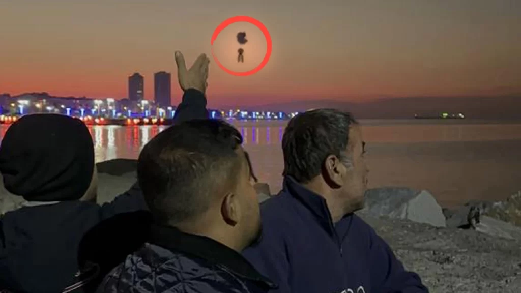 İskenderun'da gökyüzünde görülen cisim polisi harekete geçirdi iskenderun habermeydan