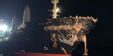 İstanbul Boğazı’nda kaza! İki gemi çarpıştı