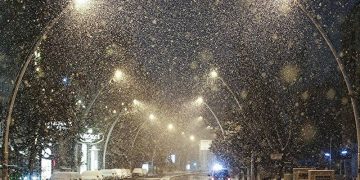 İstanbul’da mevsimin ilk karı Silivri’ye yağdı