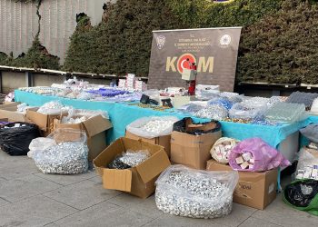 İstanbul’da 3 ilçede eş zamanlı sahte kanser ilacı operasyonu