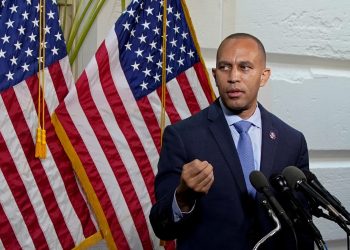 ABD Temsilciler Meclisi’nde İlk Defa Bir Afro-Amerikan Lider Olacak! Hakeem Jeffries Demokratlar’ın Başına Geçti!