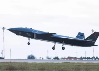 KIZILELMA İlk Kez Havalandı