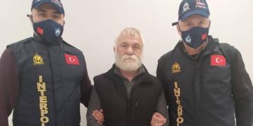 Türkiye’ye getirilen Hablemitoğlu suikastının faili Levent Göktaş tutuklandı
